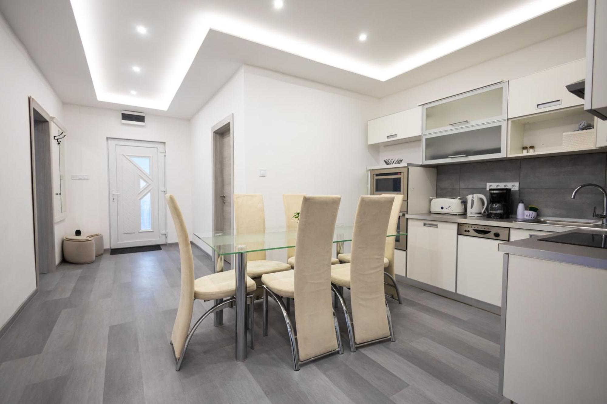 Fonix Apartman 데브레첸 외부 사진